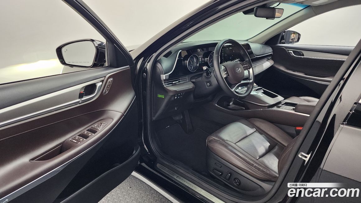 Hyundai Grandeur 2021