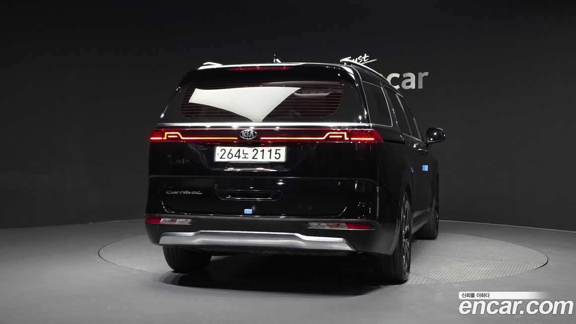 Kia Canival 2021