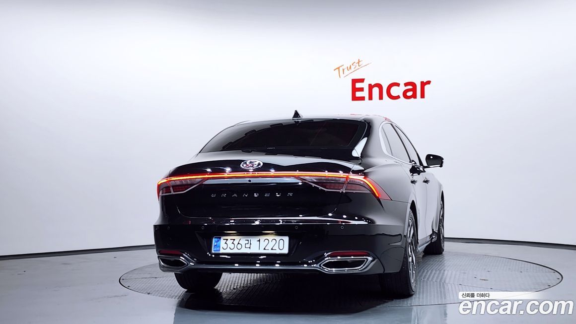 Hyundai Grandeur 2021