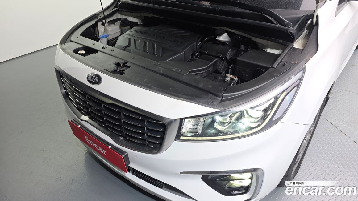 Kia Canival 2019