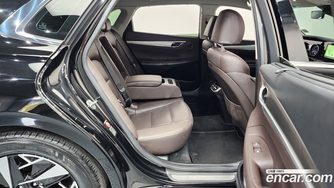 Hyundai Grandeur 2021