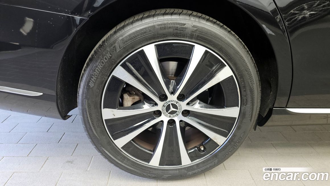 Mercedes-Benz E-Class 2019