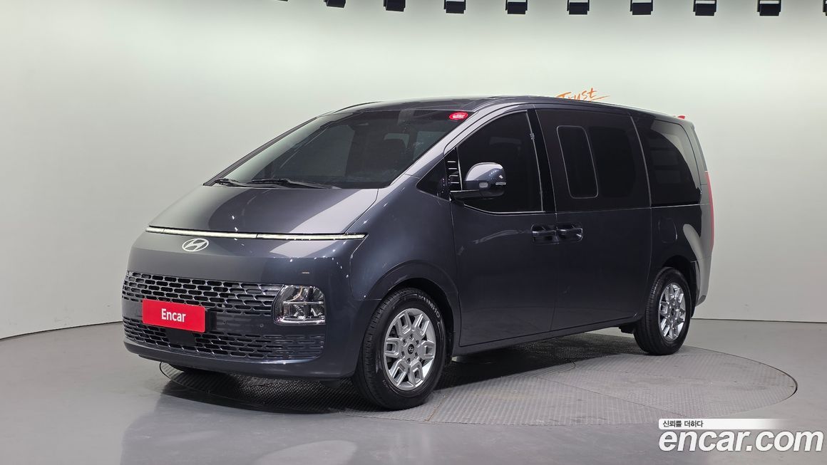 Hyundai Staria 2025