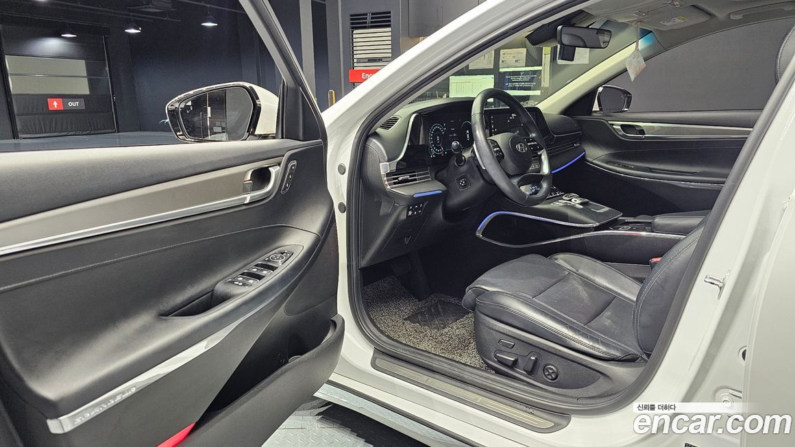 Hyundai Grandeur 2020