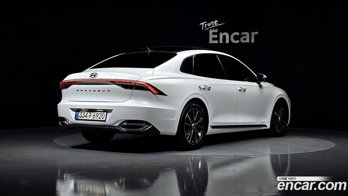 Hyundai Grandeur 2020