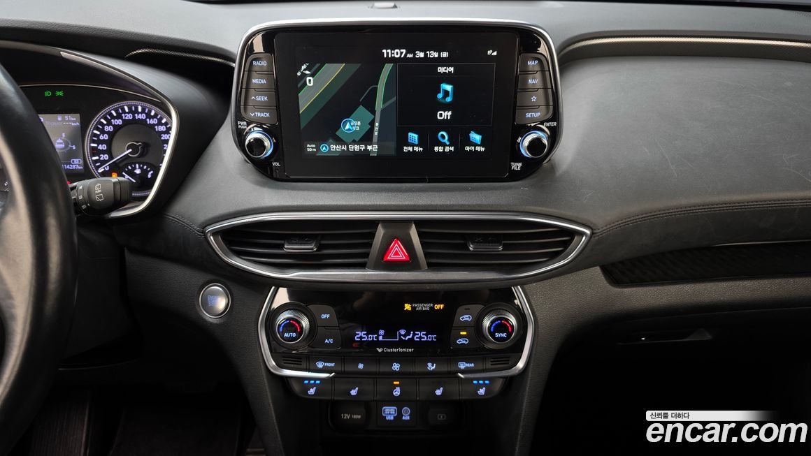 Hyundai Santafe 2020