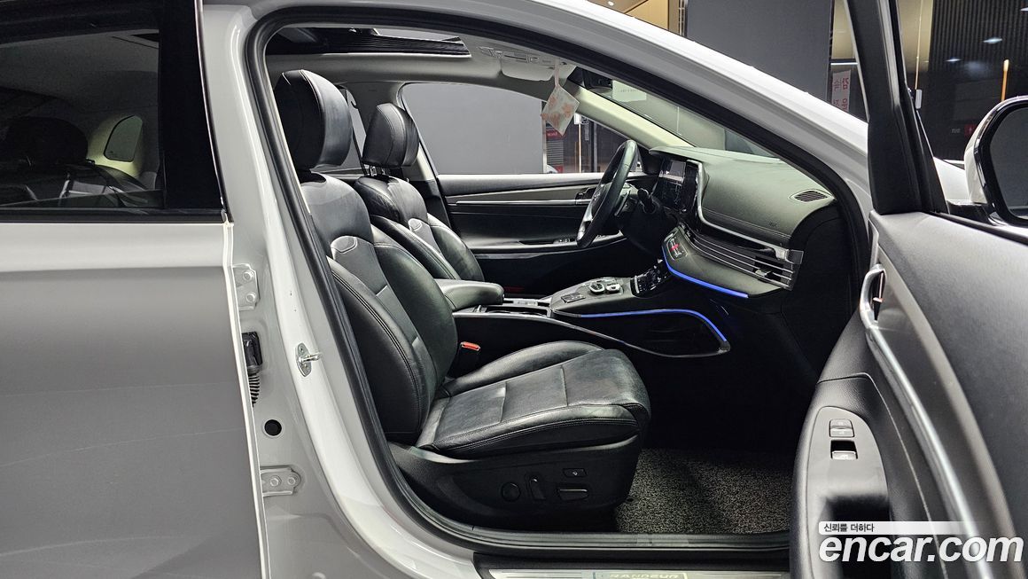 Hyundai Grandeur 2020