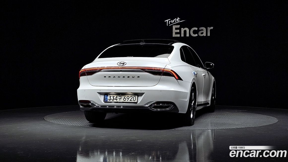 Hyundai Grandeur 2020