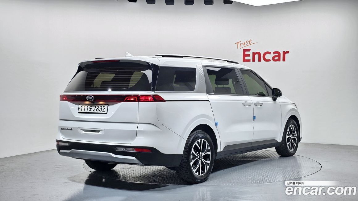 Kia Canival 2021