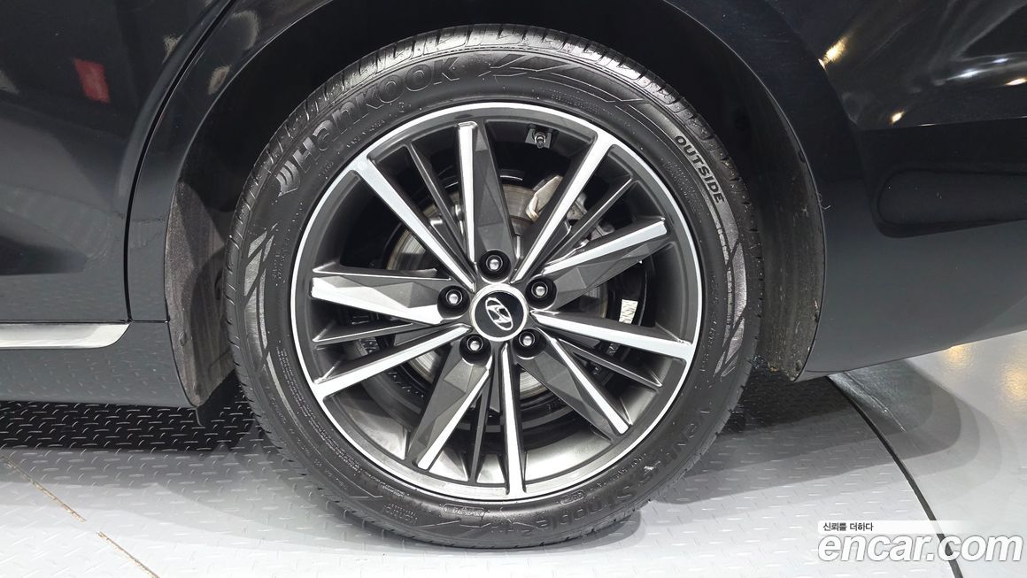 Hyundai Grandeur 2022