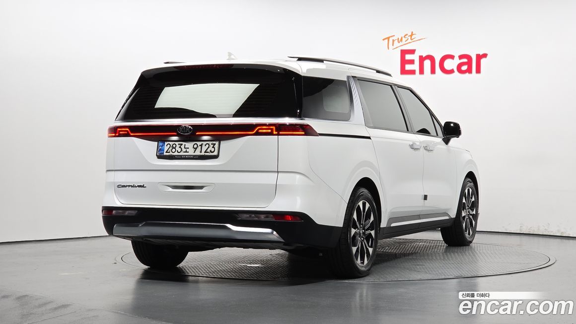 Kia Canival 2021
