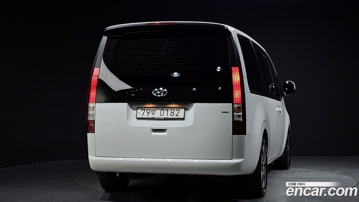 Hyundai Staria 2023