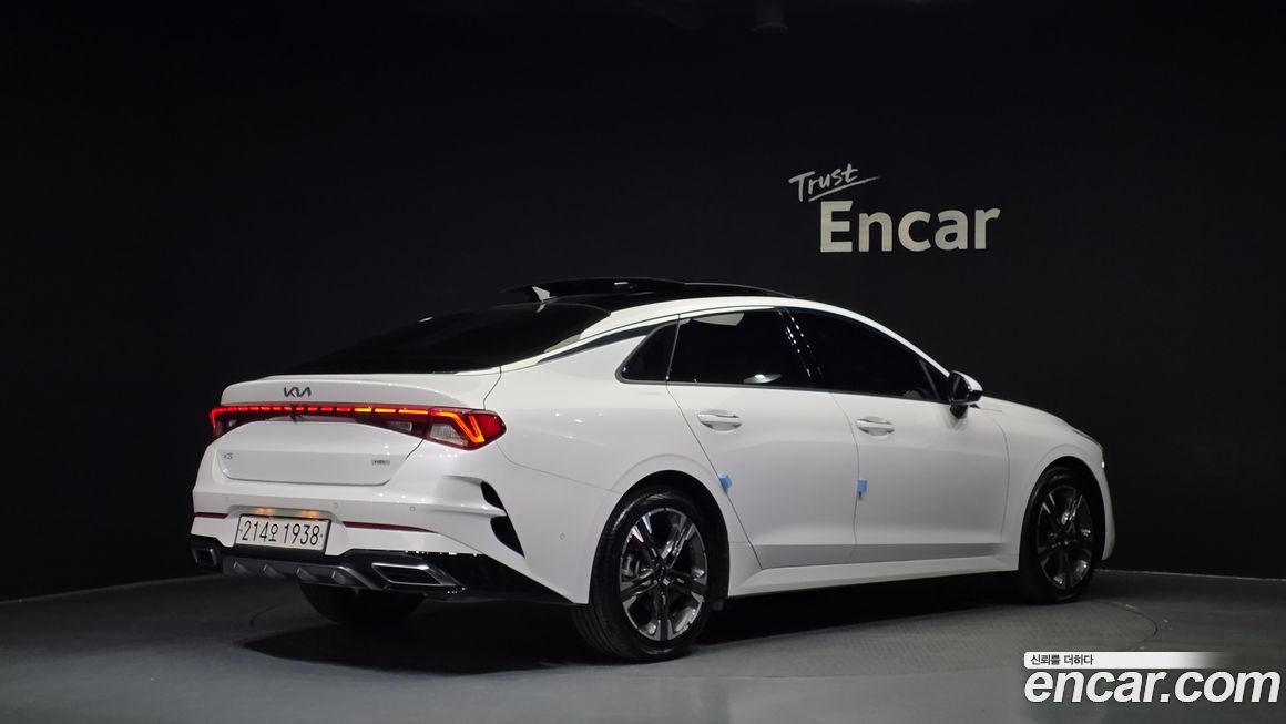 Kia K5 2023