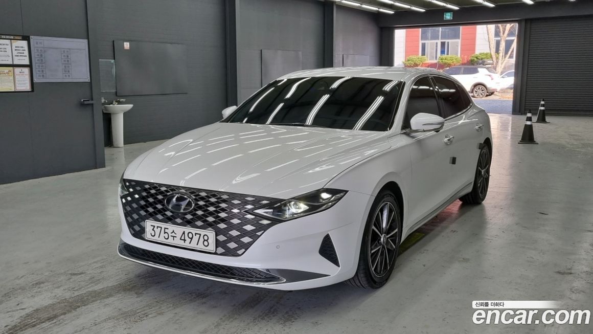 Hyundai Grandeur 2022