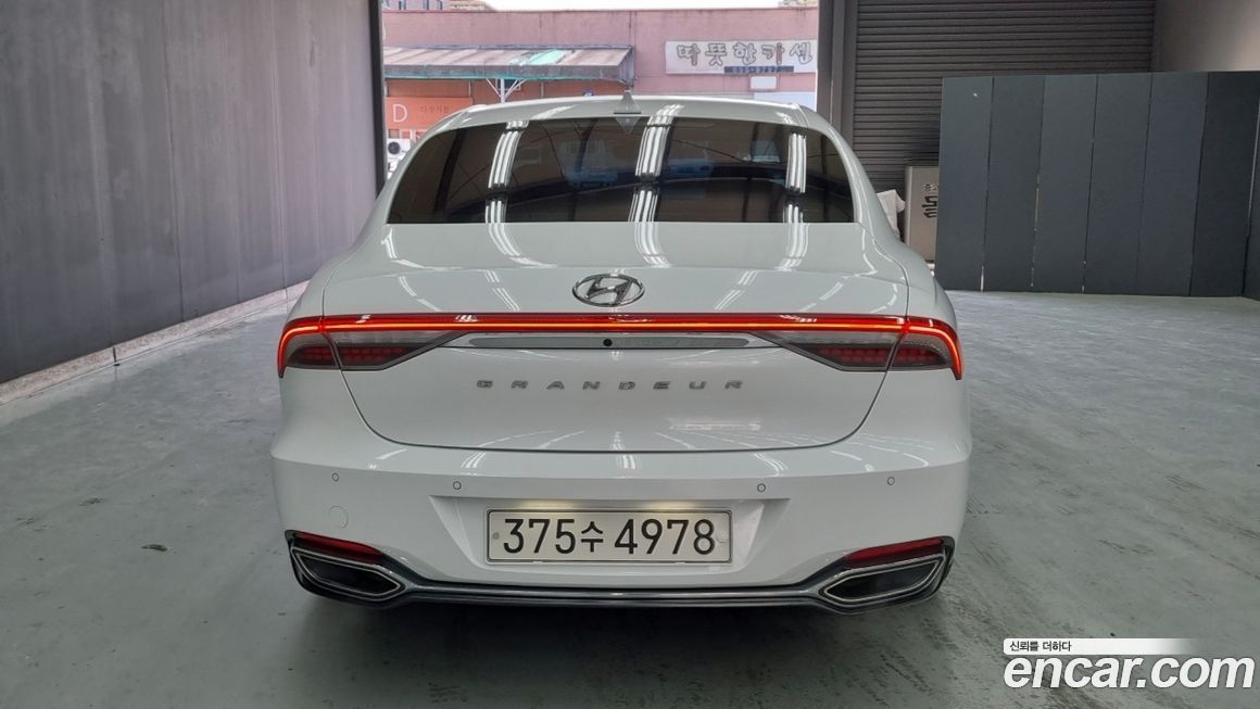 Hyundai Grandeur 2022
