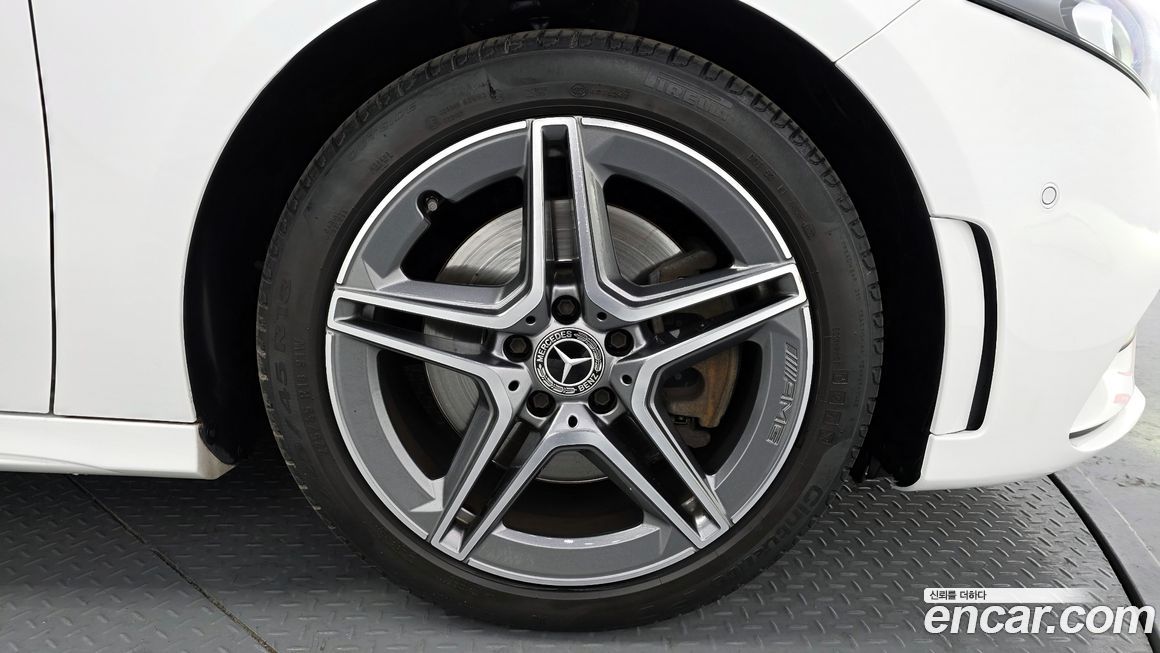 Mercedes-Benz A-Class 2022