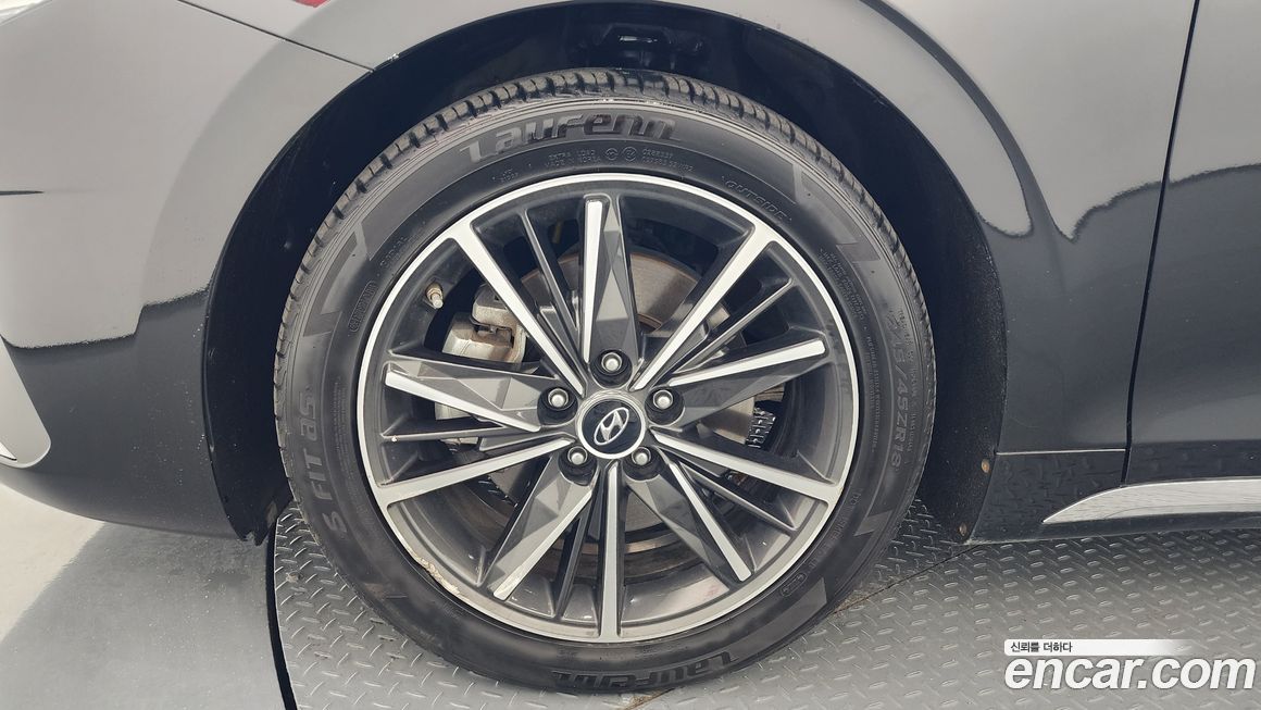 Hyundai Grandeur 2021