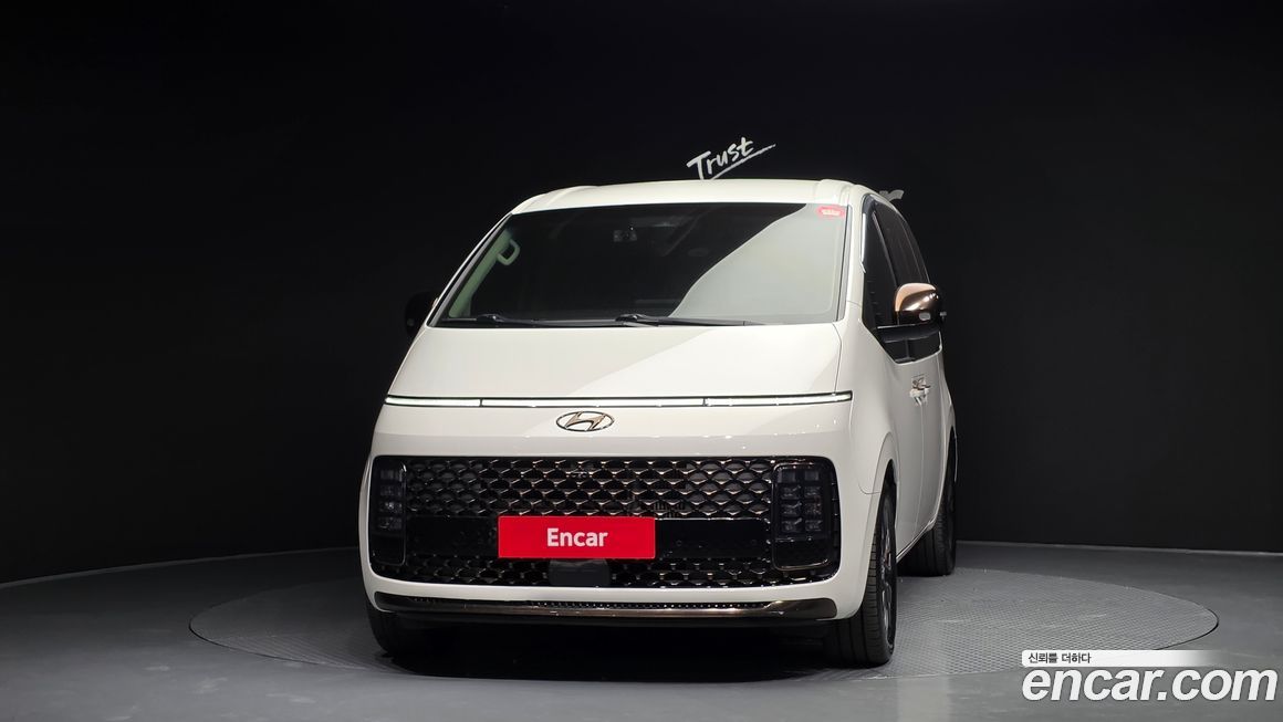 Hyundai Staria 2022