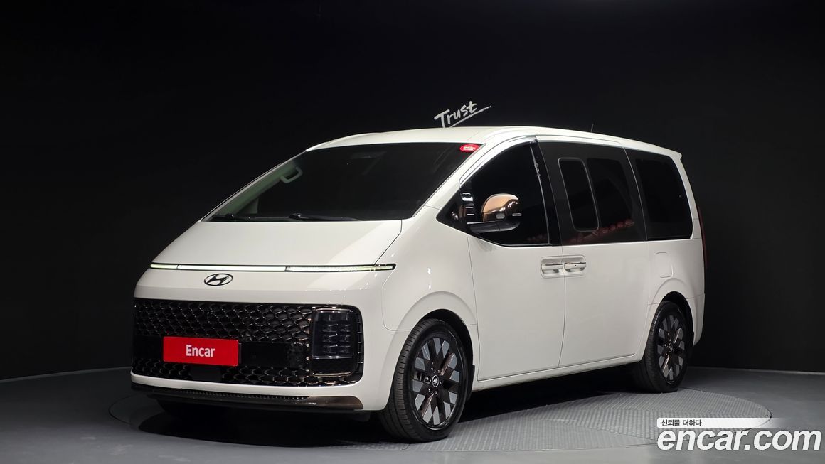 Hyundai Staria 2022