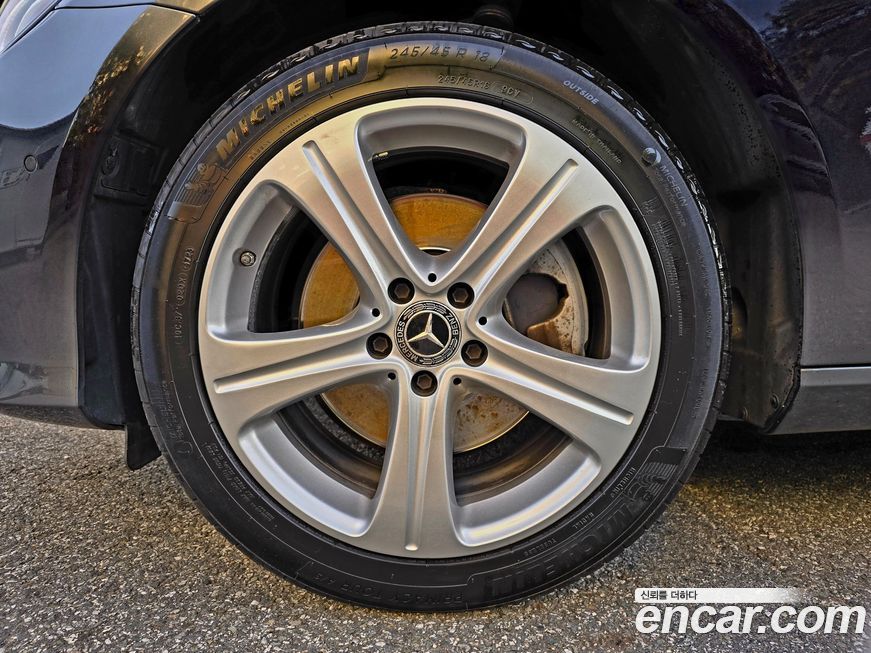 Mercedes-Benz E-Class 2018