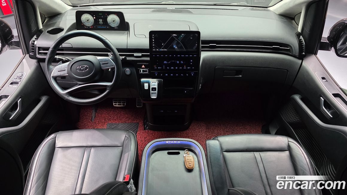 Hyundai Staria 2022