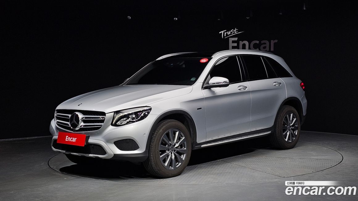Mercedes-Benz GLC-Class 2019