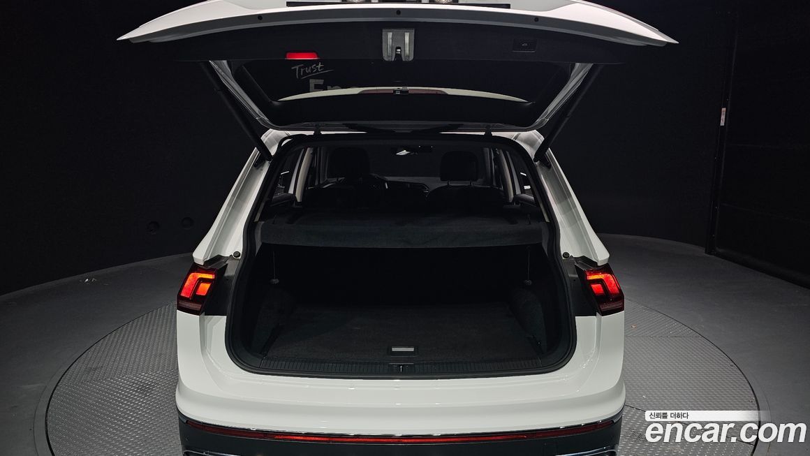 Volkswagen Tiguan 2021