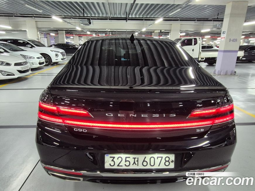 Genesis G90 2020
