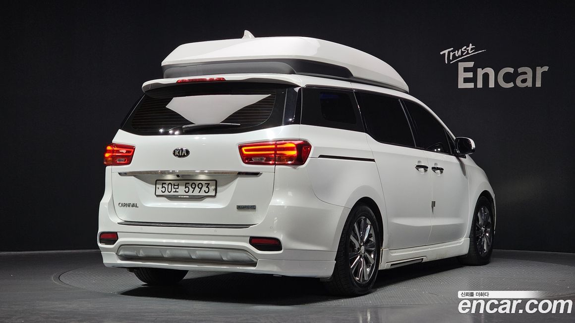 Kia Canival 2019
