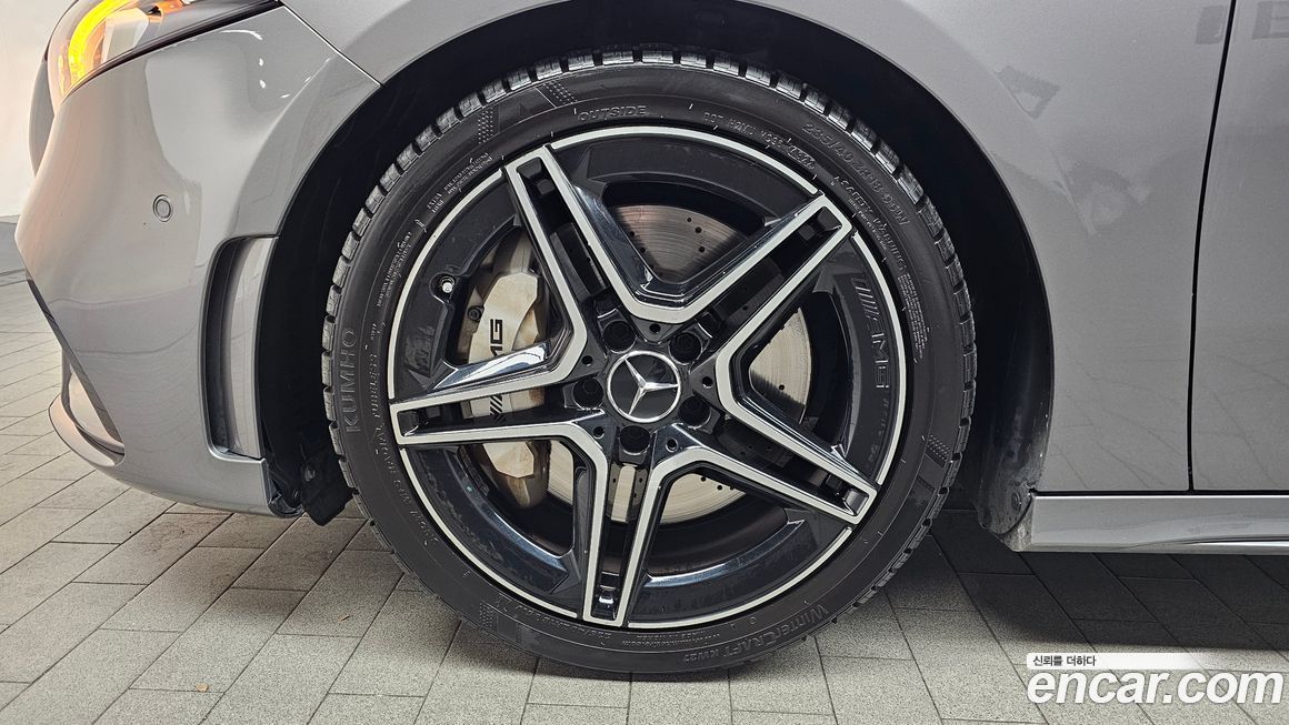 Mercedes-Benz A-Class 2021