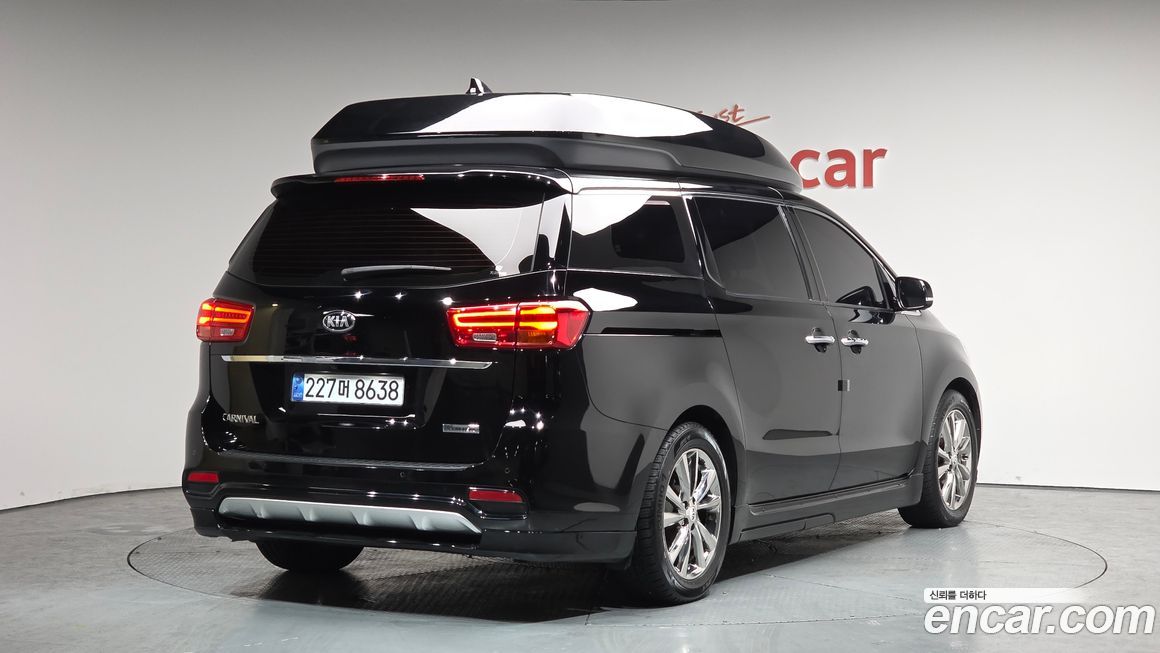 Kia Canival 2019