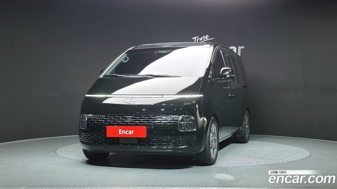 Hyundai Staria 2022