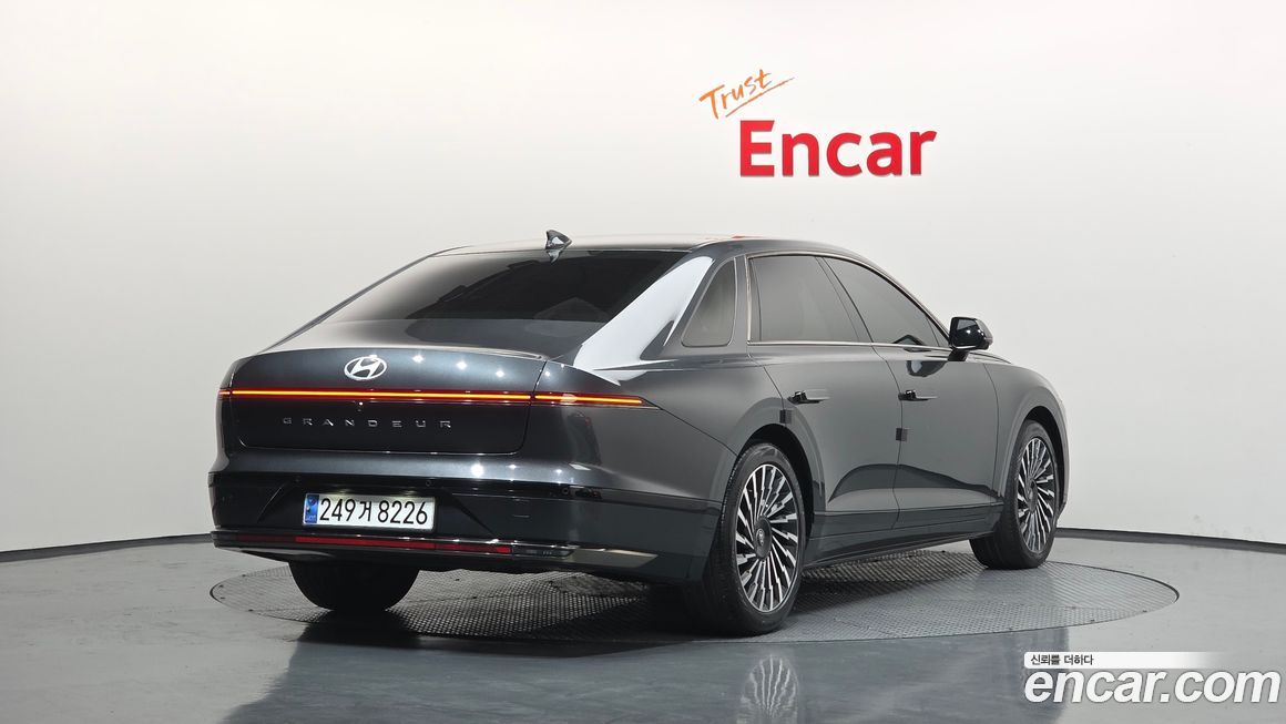 Hyundai Grandeur 2023