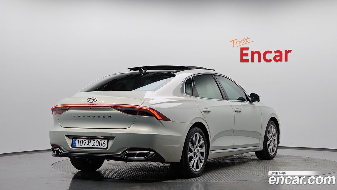 Hyundai Grandeur 2020