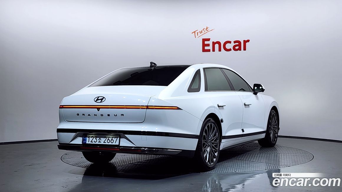 Hyundai Grandeur 2023