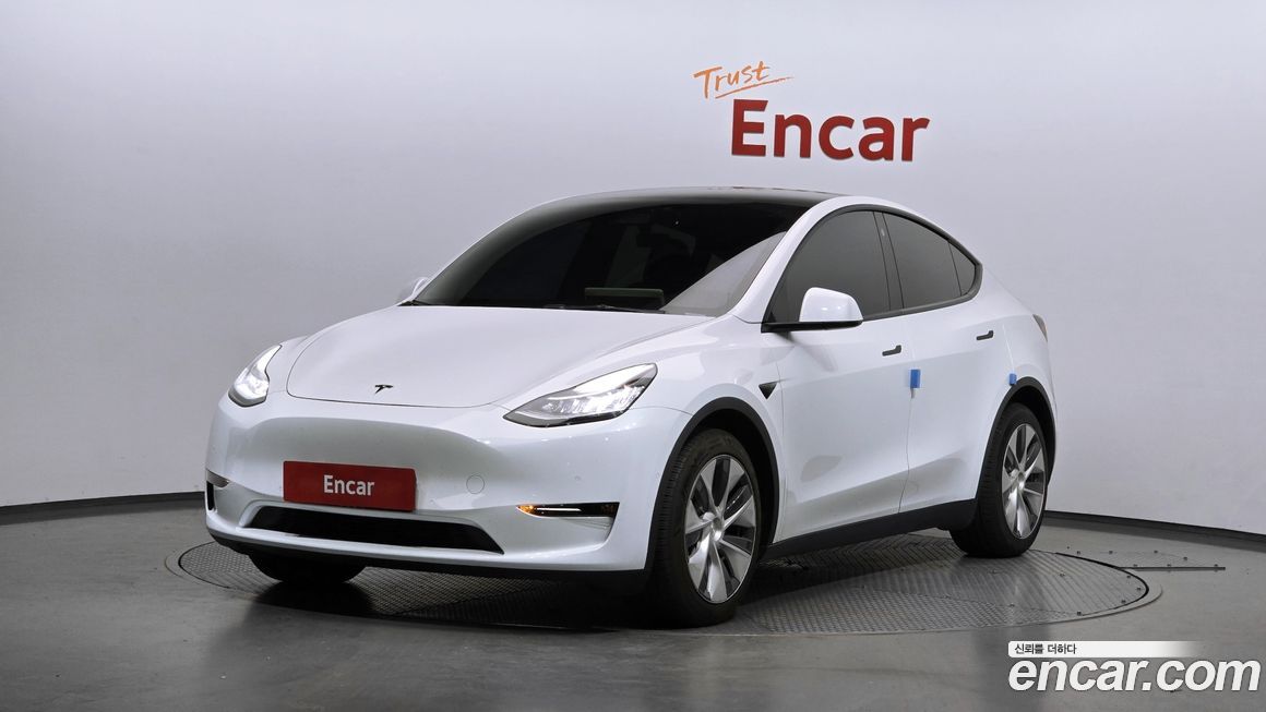 Tesla Model Y 2022