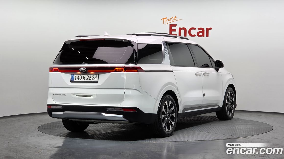Kia Canival 2021