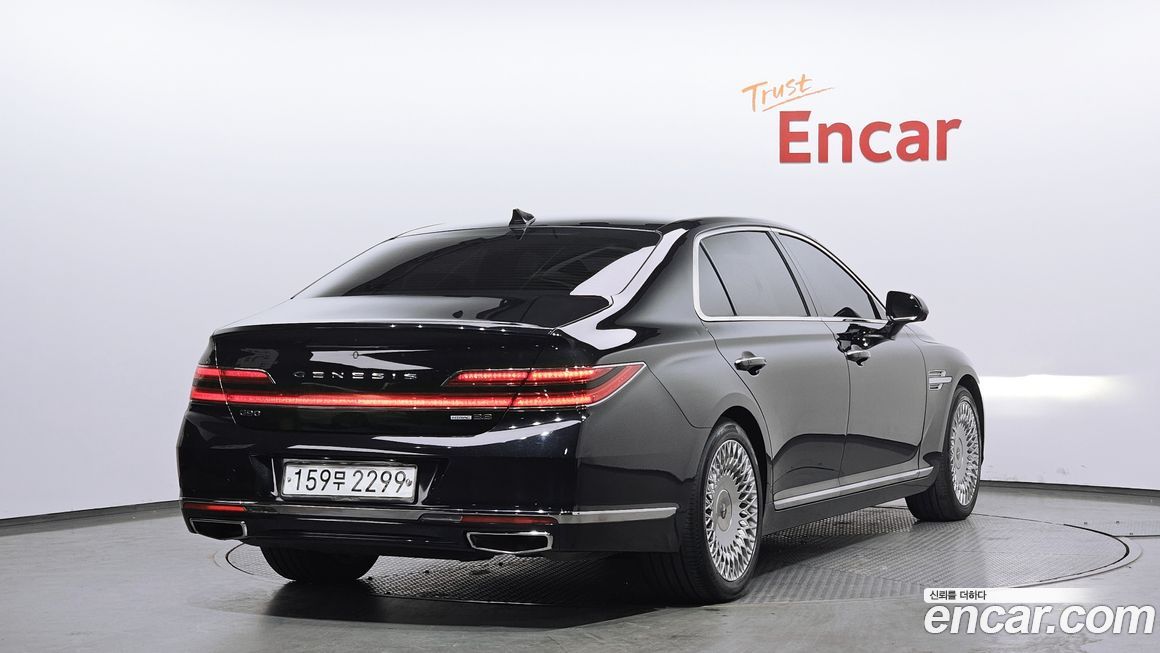 Genesis G90 2020