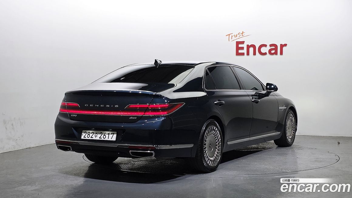 Genesis G90 2021