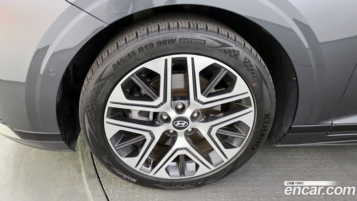 Hyundai Grandeur 2023