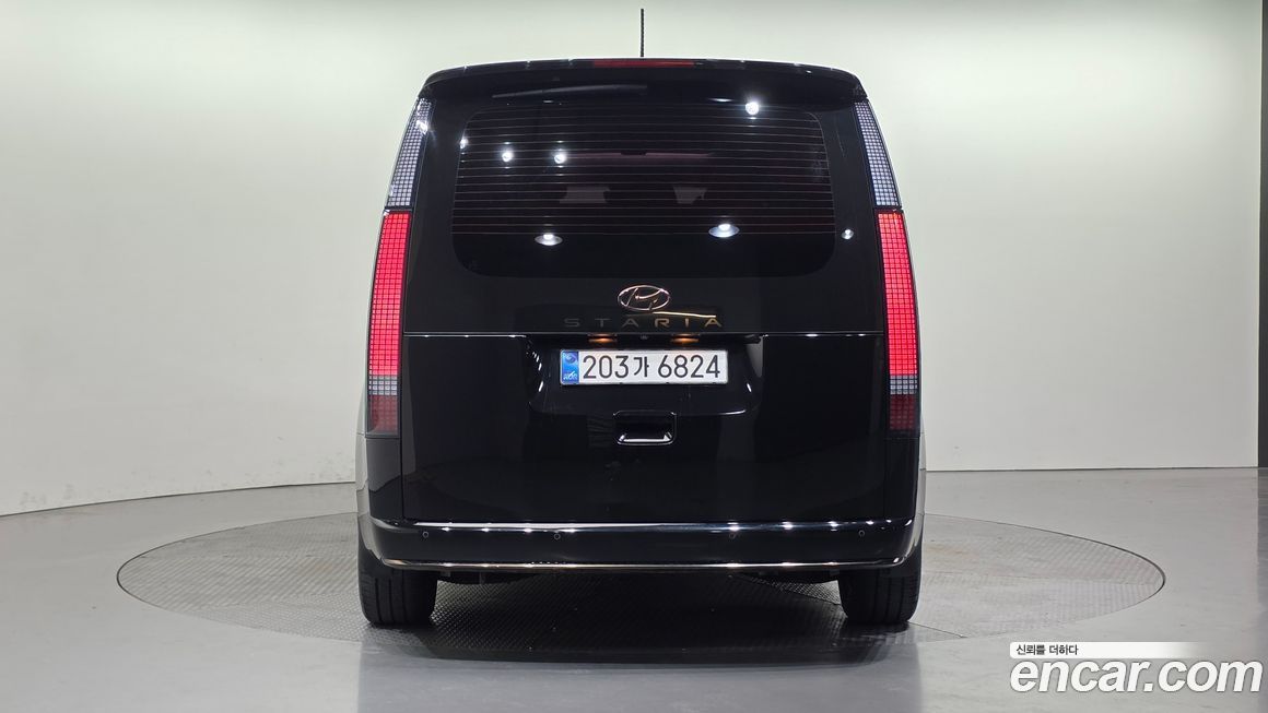 Hyundai Staria 2022