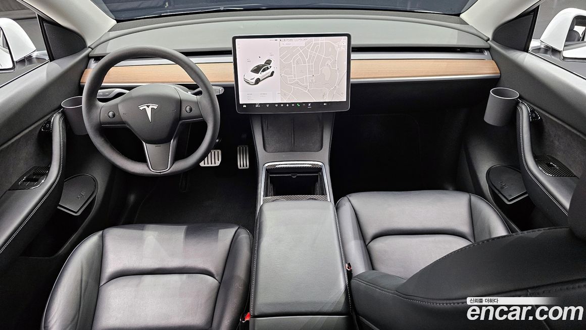 Tesla Model Y 2021