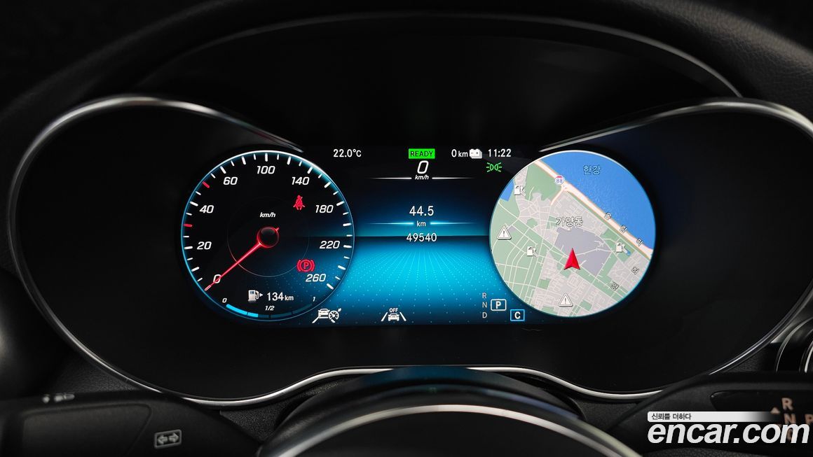 Mercedes-Benz GLC-Class 2021