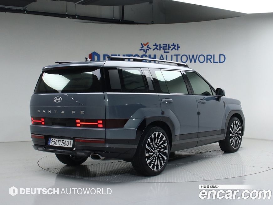 Hyundai Santafe 2024