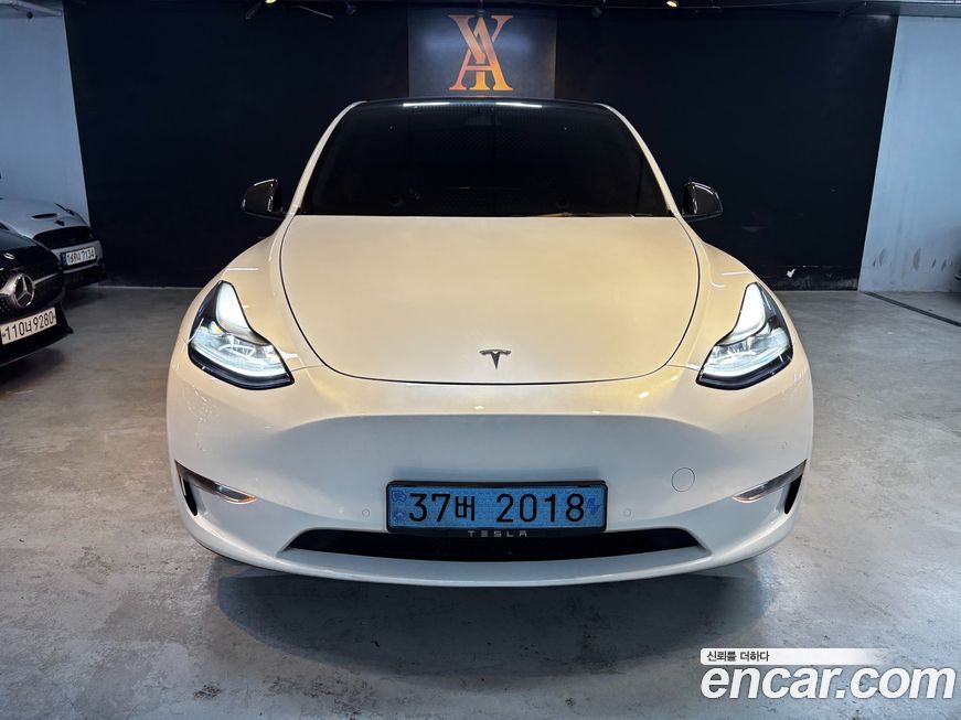Tesla Model Y 2022