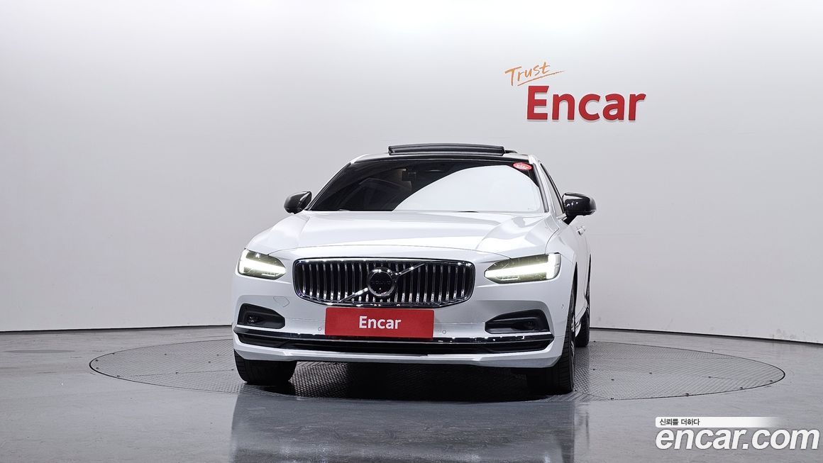 Volvo S90 2023
