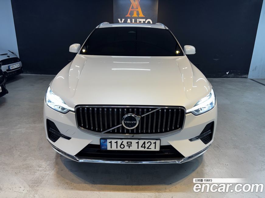 Volvo XC60 2022