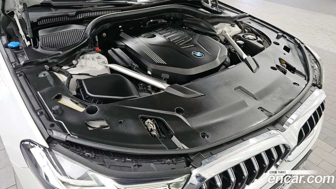 BMW Gran Turismo 2022