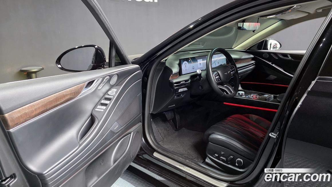 Genesis G80 2025