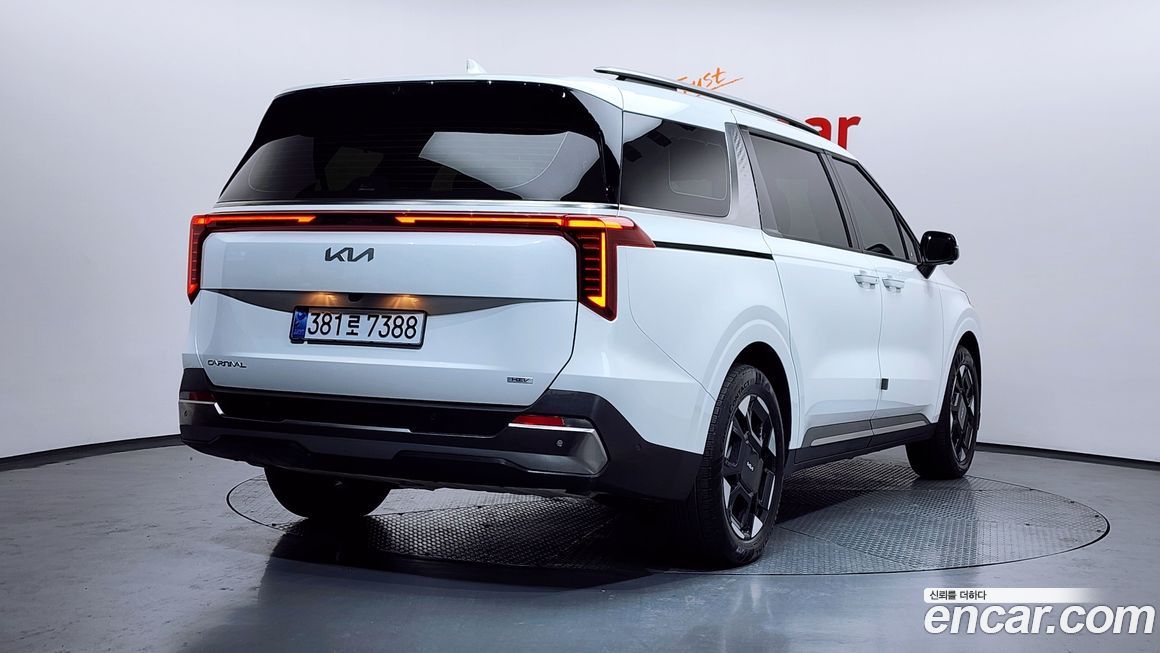 Kia Canival 2025